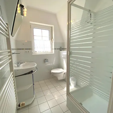 Feriehus Friesenhaus Fuer 4 *